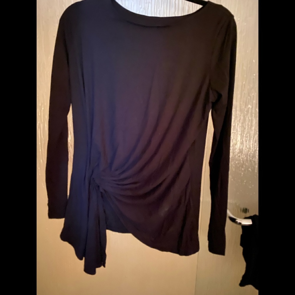 Isabel de Pedro long gathered top